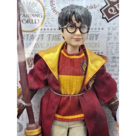 HARRY POTTER Quidditch Quadribol 11" Action Figure +Broomstick Mattel 2018 (534) - Picture 2 of 6